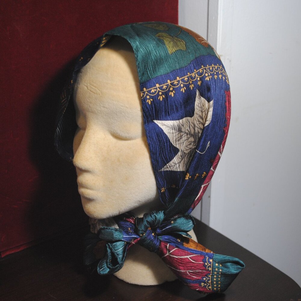 Vintage Liz Clairborne Autumn Leaves Satin Long Skinny Scarf